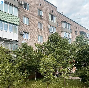Квартира 3к автономне опалення Балаклія Серпуховський4 + гараж погріб