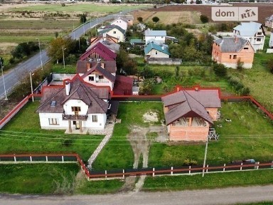 Продається власний сучасний будинок з євроремонтом в с. Угерсько