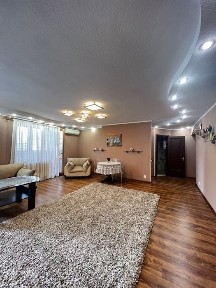 В Продажу 3 к к -студія в Центрі/ 6а Слобідська