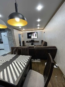 Продаж 4 кім. 10 мкрн. Лівий берег