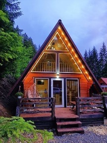 Закарпатська область, Свобода