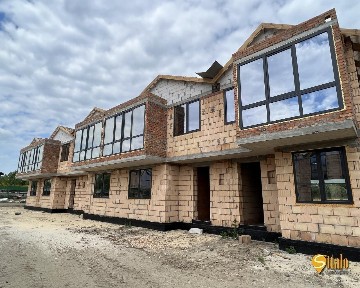 Продаж будинку 92 м²