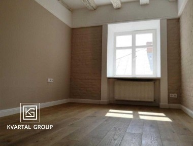 Продам 1-кімнатну квартиру у місті Львів, вул. Братів Рогатинців, 7