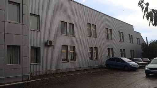 Продається автосалон та СТО з торговими приміщеннями