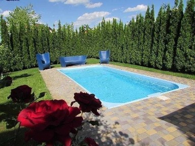 Оренда будинку 300 м², Золочівська вул.