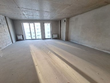 Продаж просторої квартири у новобудові по вул. Тарнавського.