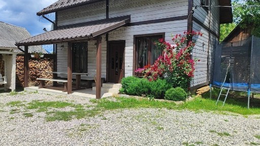 Відпочинок в Карпатах. Недалеко від Буковелю. Оренда Котедж 