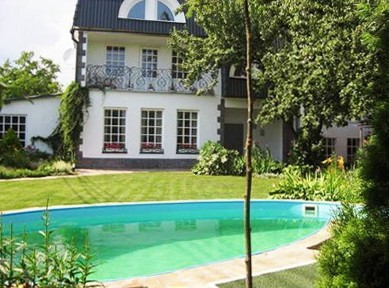 Киев, Центральная Садовая ул., 116