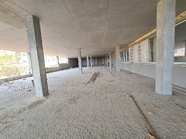 Оренда комерційного приміщення 639 м'2 вул. Микулинецька