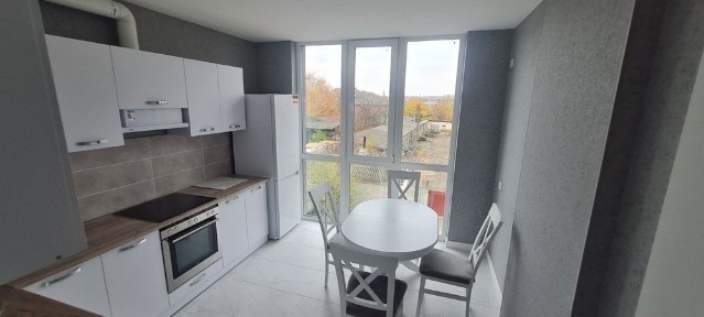 Чернівецька область, Чернівці