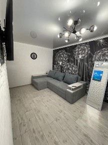 Здається 2-кімнатна квартира студія з кондиционером