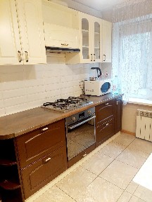 Днепр, Мануйловский просп., 75