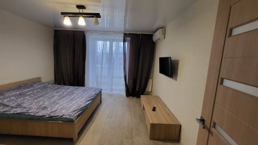 Подобово 1 кімнатна квартира в центрі міста біля ТРЦ ПЛАЗА