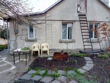 Срочно продам дом с участком
