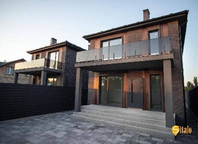 Продаж будинку 210 м², Академіка Єфремова вул.