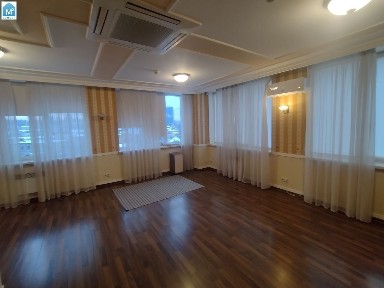 Киев, Жилянская ул.