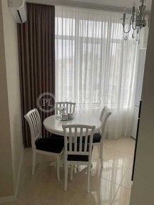 Продаж 2к квартири 55 кв. м на вул. Тираспольська 60