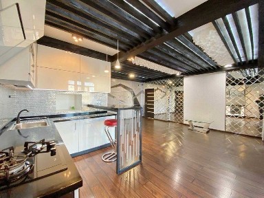 Продаю простору 2к квартиру в новобудові на Садовій. ц1