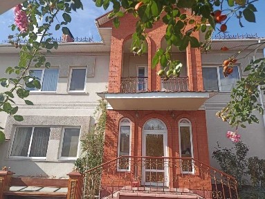 Продажа дома 390.3 м², Франка