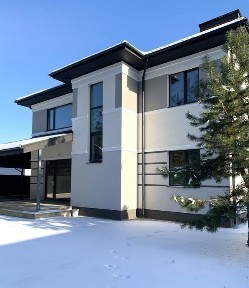 НовийБудинок з ремонтом 190 кв. м 11 сот. 30 кВт світло 18 км від Києва