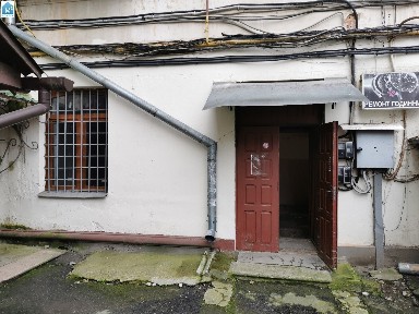 Волі проспект, просп. Волі, триповерхова будівля, Луцьк