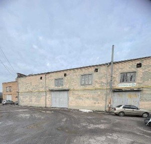 Продаж виробничого комплексу по вул. Сурікова 4