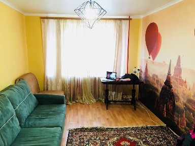 Киев, Вадима Гетьмана ул., 38