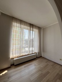 Продаж 1кк з ремонтом. В затишному місці