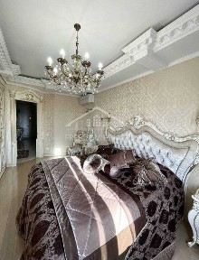 Продажа 2-комнатной квартиры 95 м²