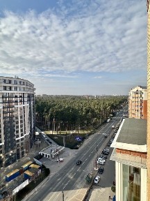 Шикарний пентхаус з терасами і видом на Центральний парк і ліс. Продаж