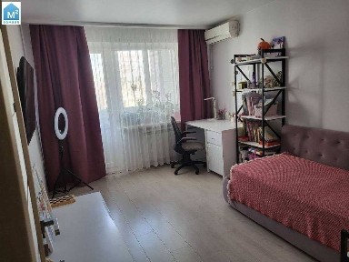 Продам 3-х на Лівобережном 3 Донецке шосе