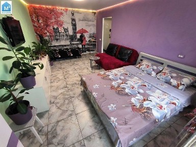 1-комнатная квартира посуточно 30 м², Маршала Малиновского ул., 18