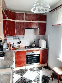 3к. (Піски), 69м. кв., всі кімнати роздільні, ремонт, ОСББ, торг.