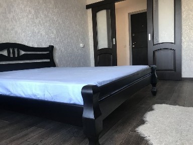 СВОБОДНО. Посуточно трехкомнатная центр, ремонт, подобово