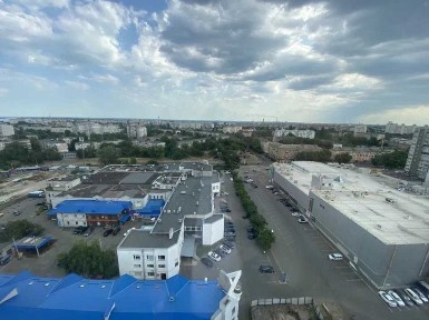Продається 1 кімн. квартира по вул. Припортова, 32 Митниця новобудова