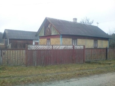 Будинок + 25 сот. землі біля Соснового лісу