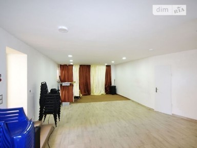 Продається комерційне приміщення по вул Горбачевського (60)