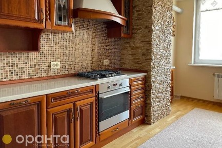 Продаж 3к квартири