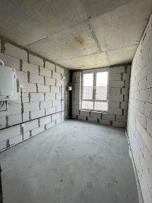 1к під ремонт у Бучі. Будинок заселений