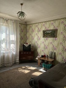 Продается 3 комнатная. Самый центр. Славянск