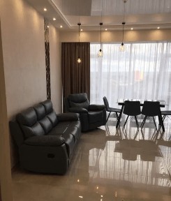 Киев, Бусловская ул., 12