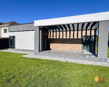 Киев, 3-я Озерная ул.