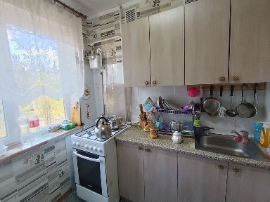 Продам 2-х ком. квартиру на Юбилейной.