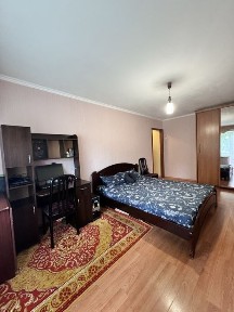 Продажа 2 комн квартиры по ул. Криворожская, 70