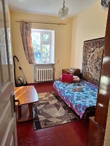 Продаж частини будинку центральна частина міста