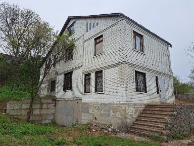 Дом 200м2 в Южном, под чистовую отделку