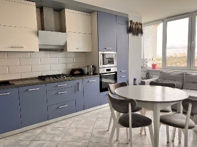 Продам 2 кімнатну квартиру ( від власника)