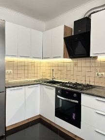 1к квартира! Заходь і живи!