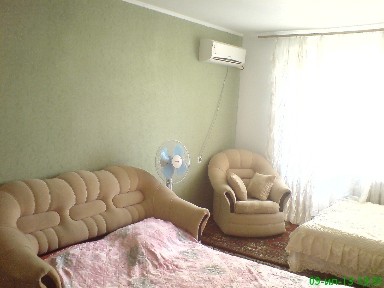 1-комнатная квартира посуточно 38 м², Шевченко просп., 2