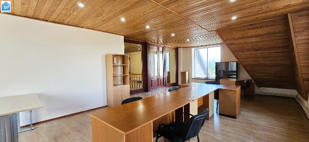 Сдам Офис 426 кв. м и Склад 465 кв. м в Гостомеле, Длительно!